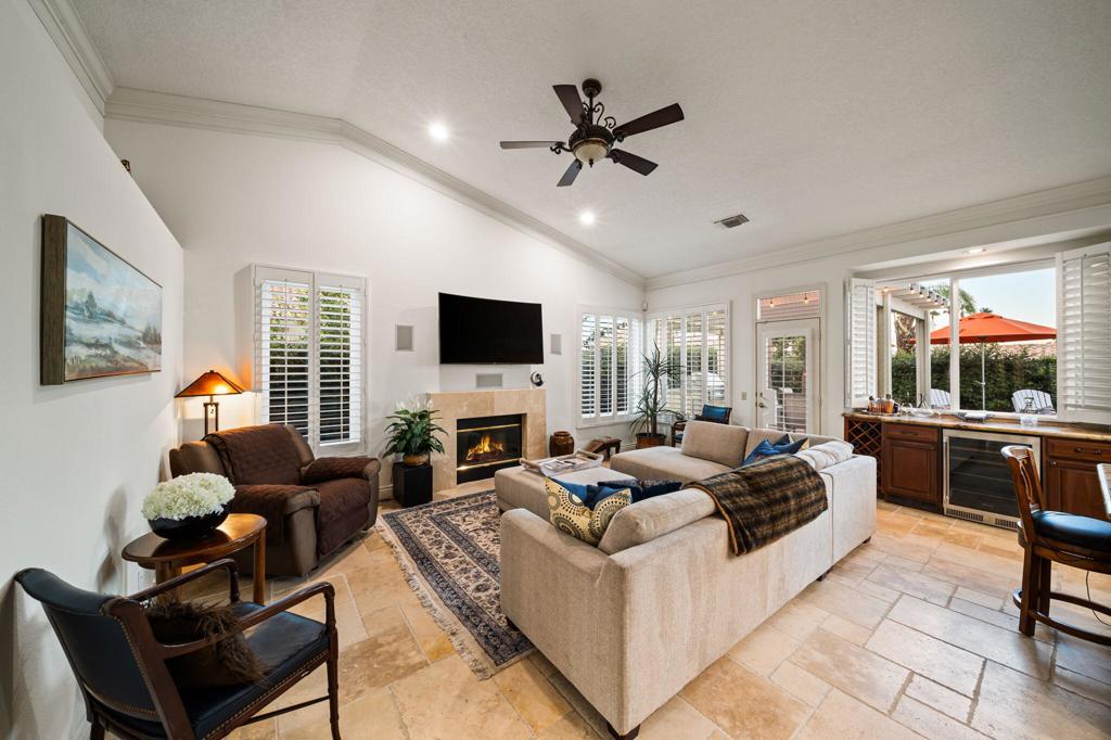 370 Cypress Point Drive Property Photo 11