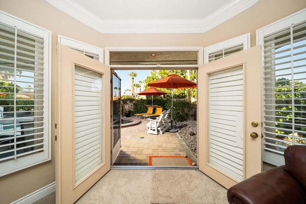370 Cypress Point Drive Property Photo 18