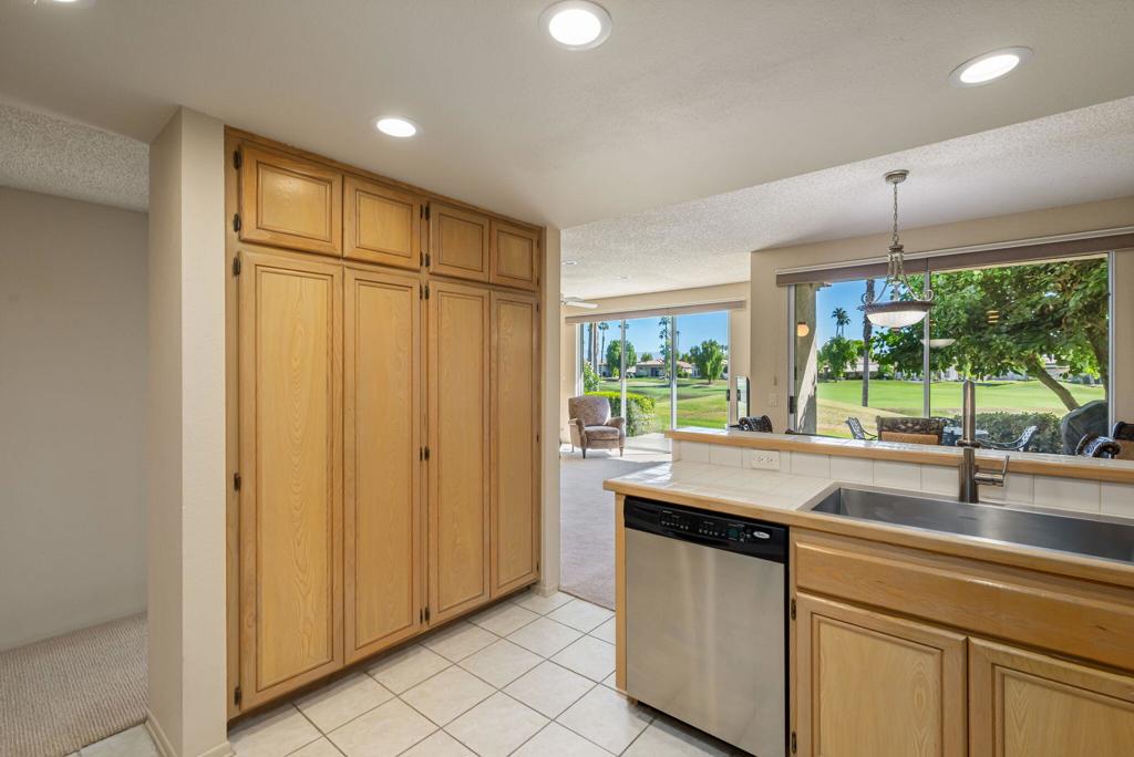 55296 Laurel Property Photo 14