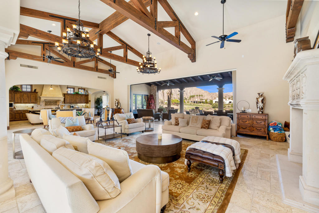 53031 Via Savona Property Photo 6