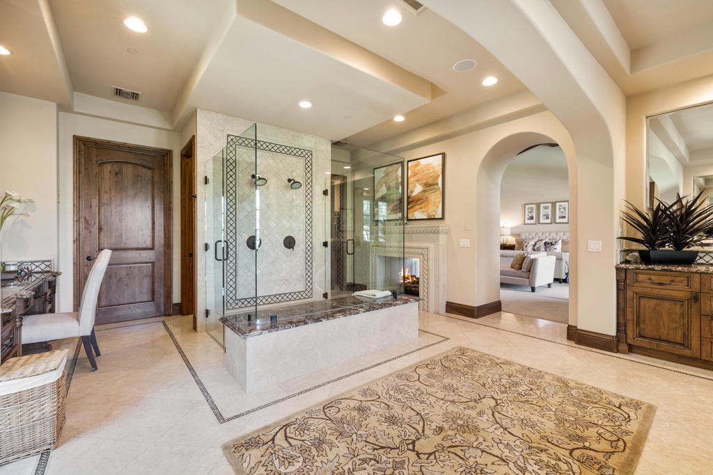 53031 Via Savona Property Photo 22