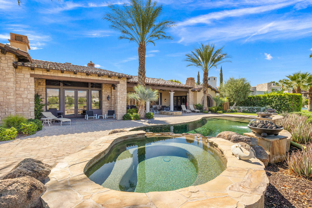 53031 Via Savona Property Photo 39