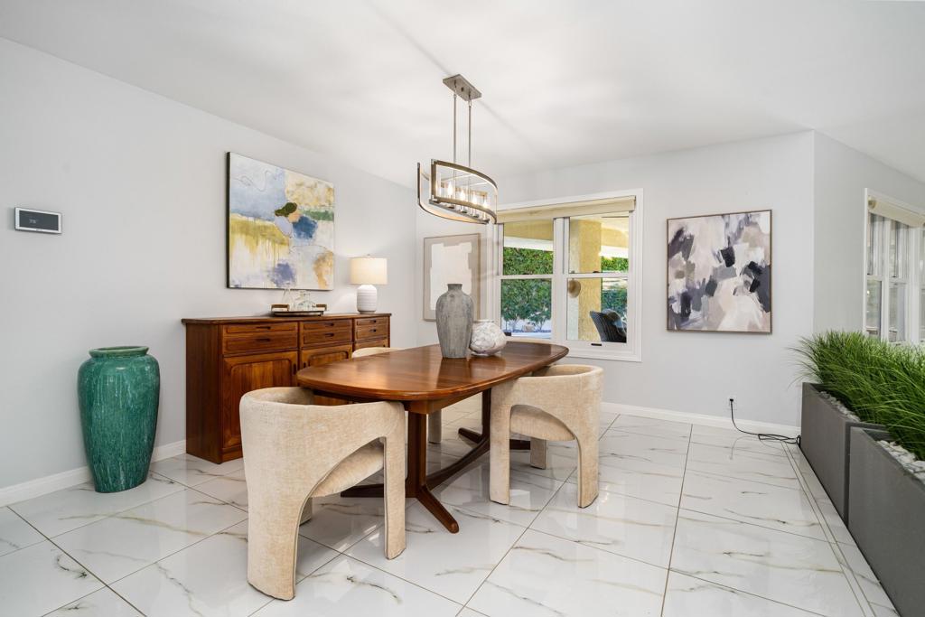 45385 Taos Property Photo 14