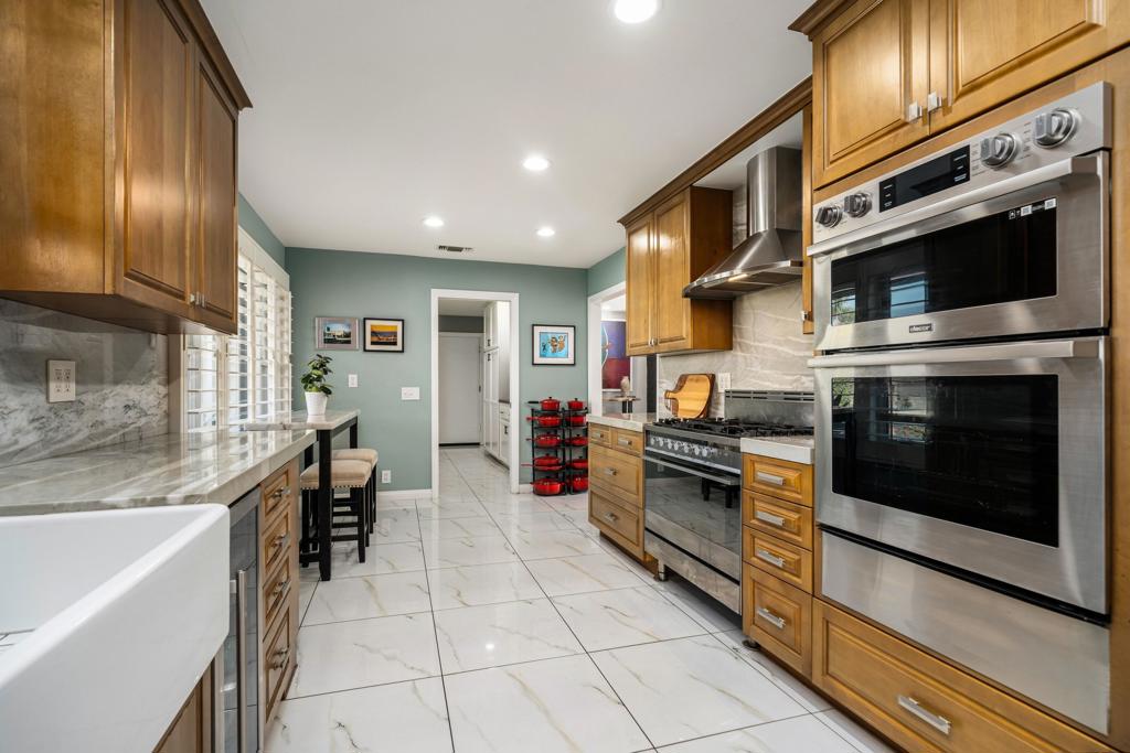 45385 Taos Property Photo 25