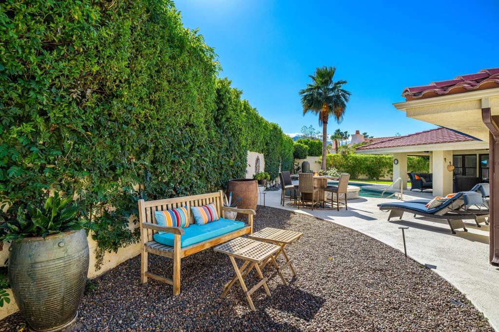 45385 Taos Property Photo 34
