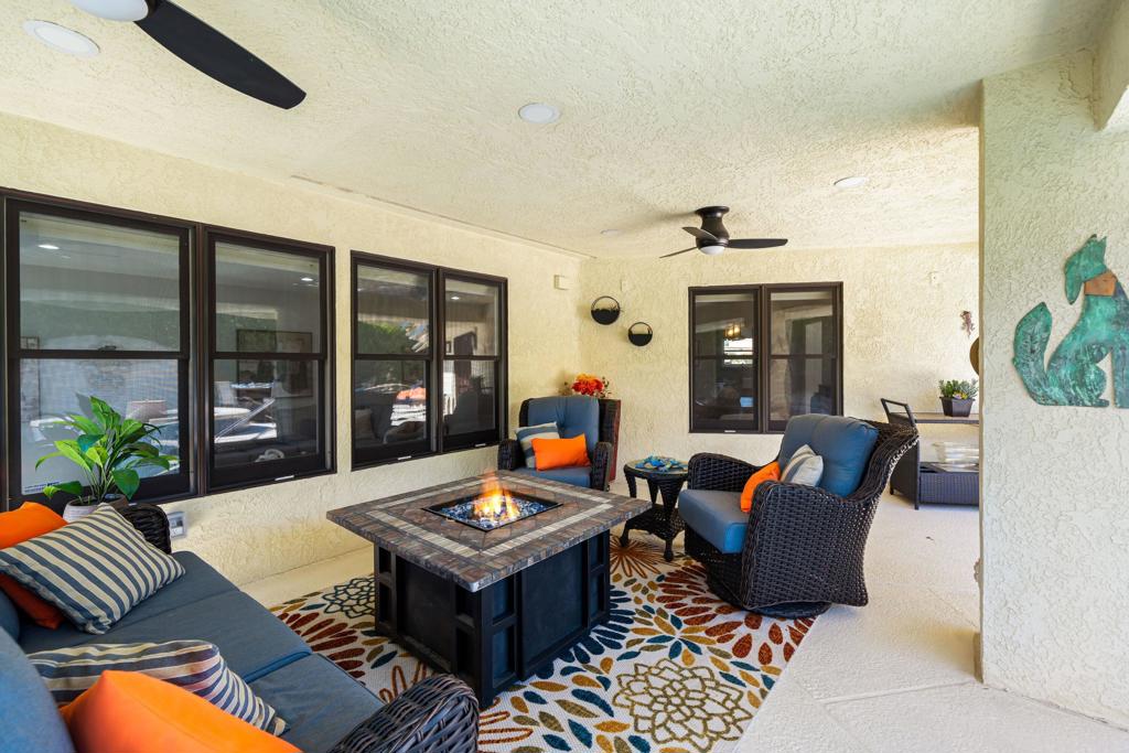45385 Taos Property Photo 46