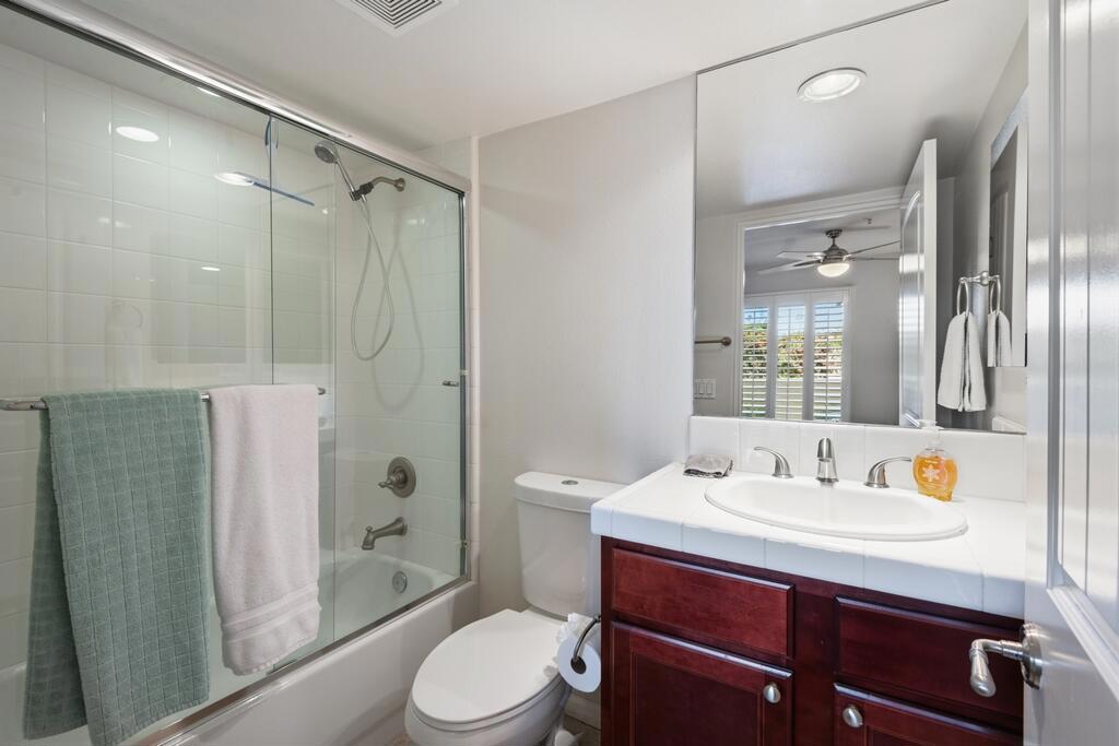 1018 Villorrio Drive N Property Photo 20