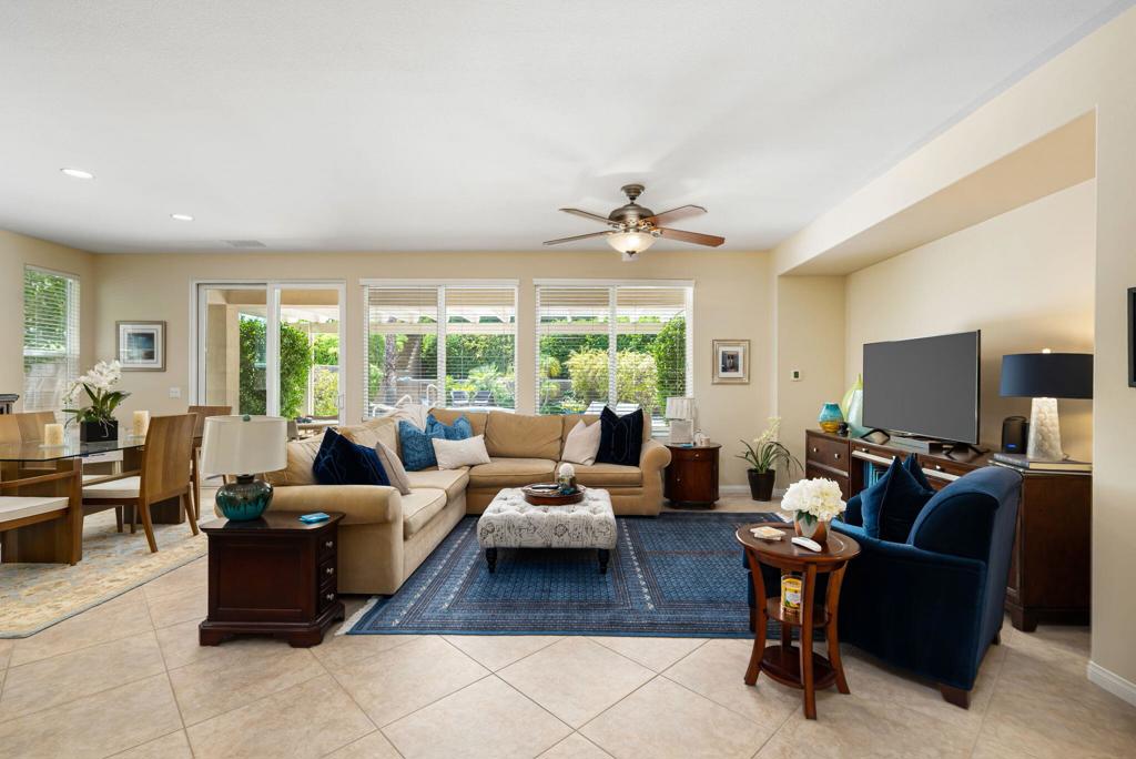 60945 Living Stone Drive Property Photo 6