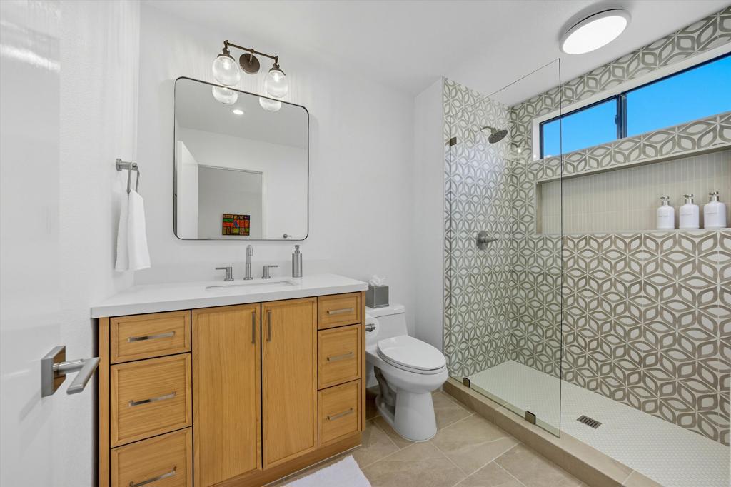 54960 Shoal Creek Property Photo 18