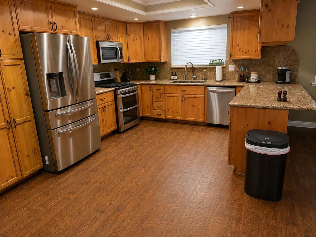 73837 Playa Vista Drive Property Photo 5
