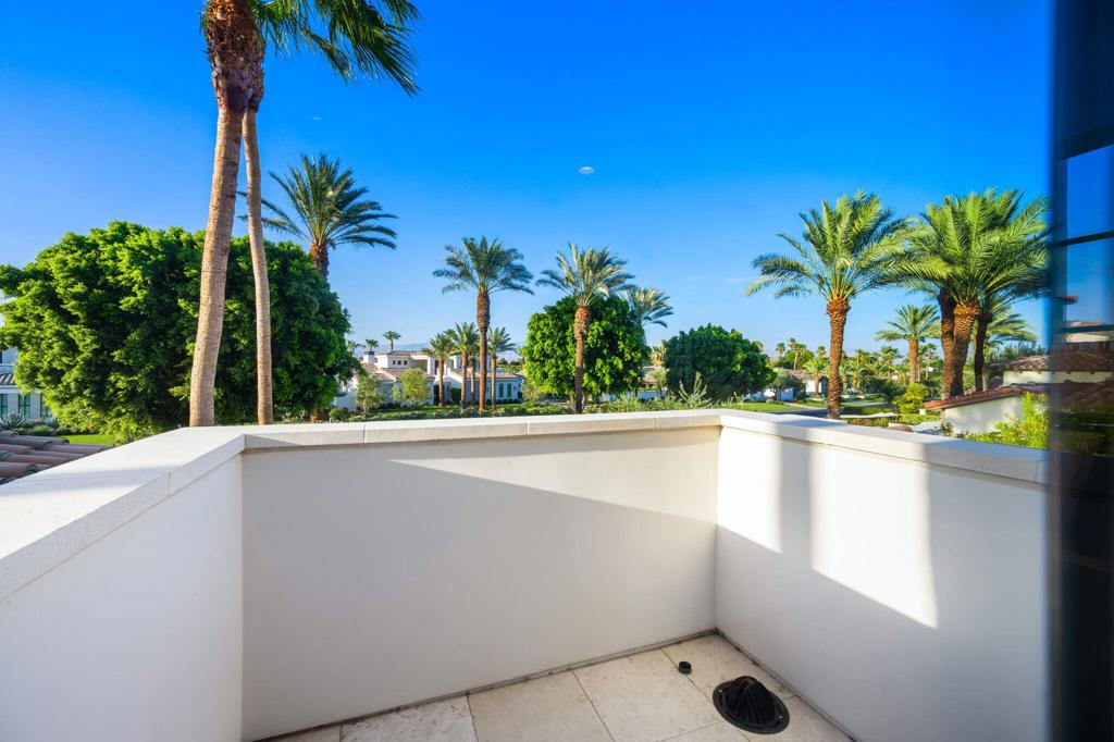 80775 Via Portofino Property Photo 37
