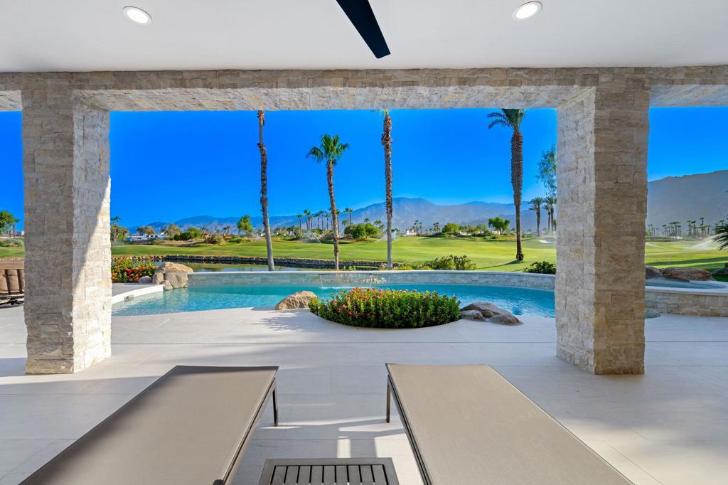 80775 Via Portofino Property Photo 59