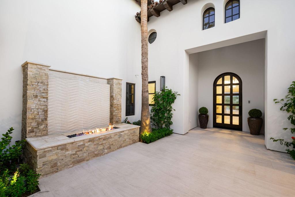 80775 Via Portofino Property Photo 68