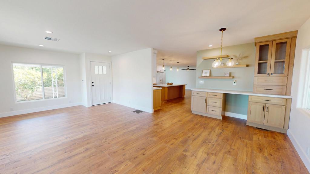 38525 Desert Greens Drive E Property Photo 7