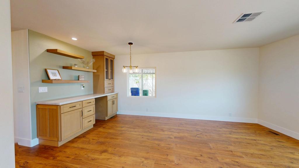 38525 Desert Greens Drive E Property Photo 8