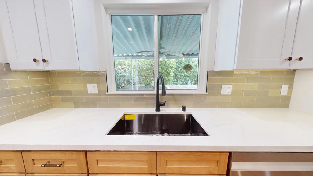 38525 Desert Greens Drive E Property Photo 21