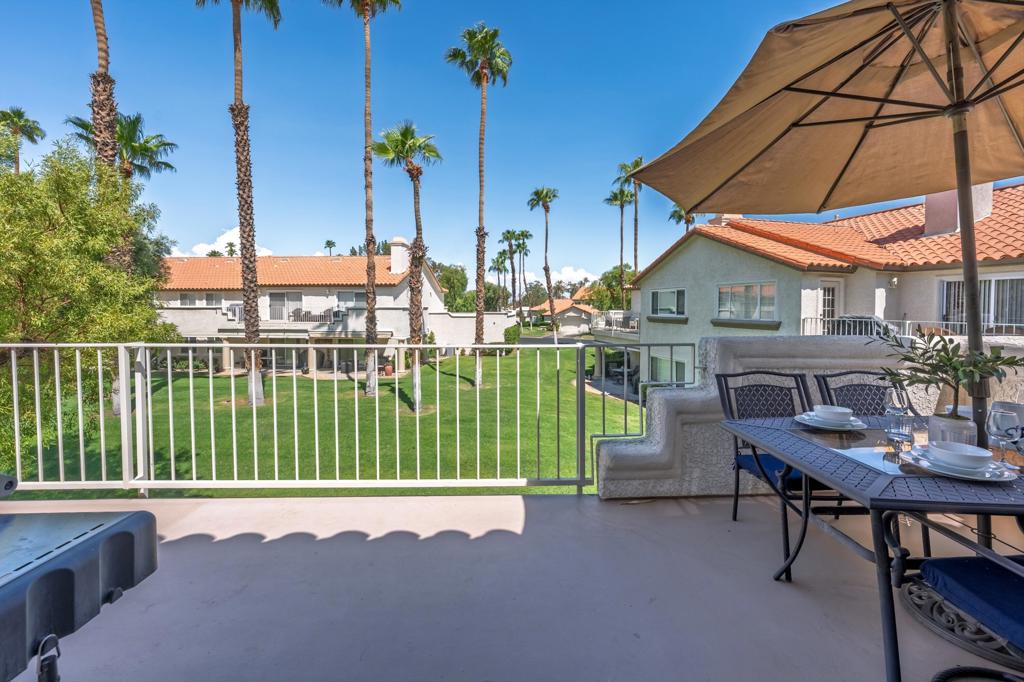 752 Vista Lago Drive N Property Photo 19