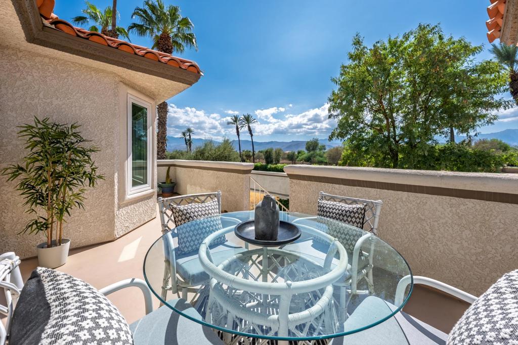 752 Vista Lago Drive N Property Photo 30