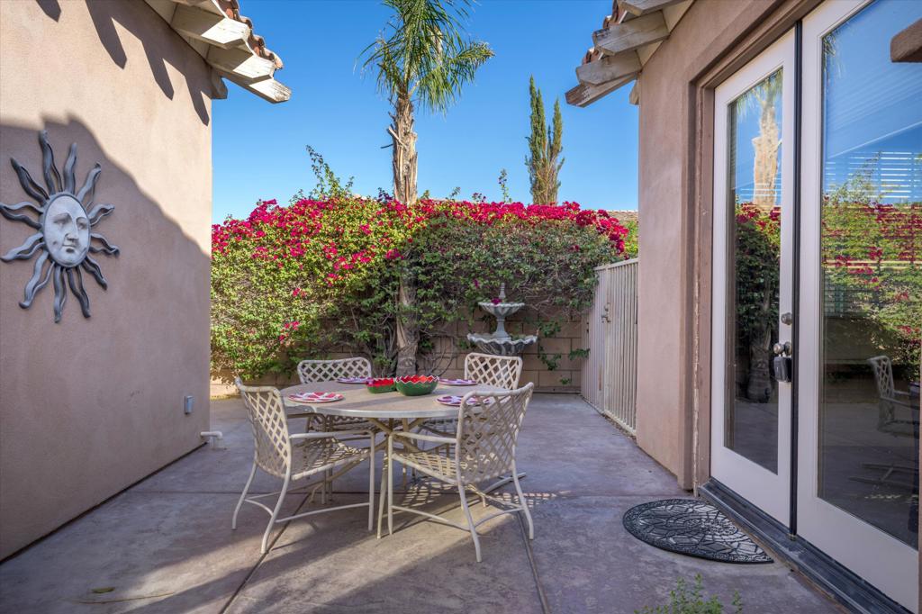 52274 Shining Star Lane Property Photo 8