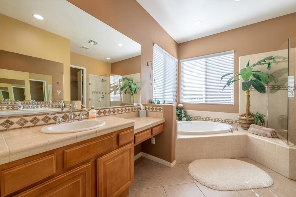 52274 Shining Star Lane Property Photo 21