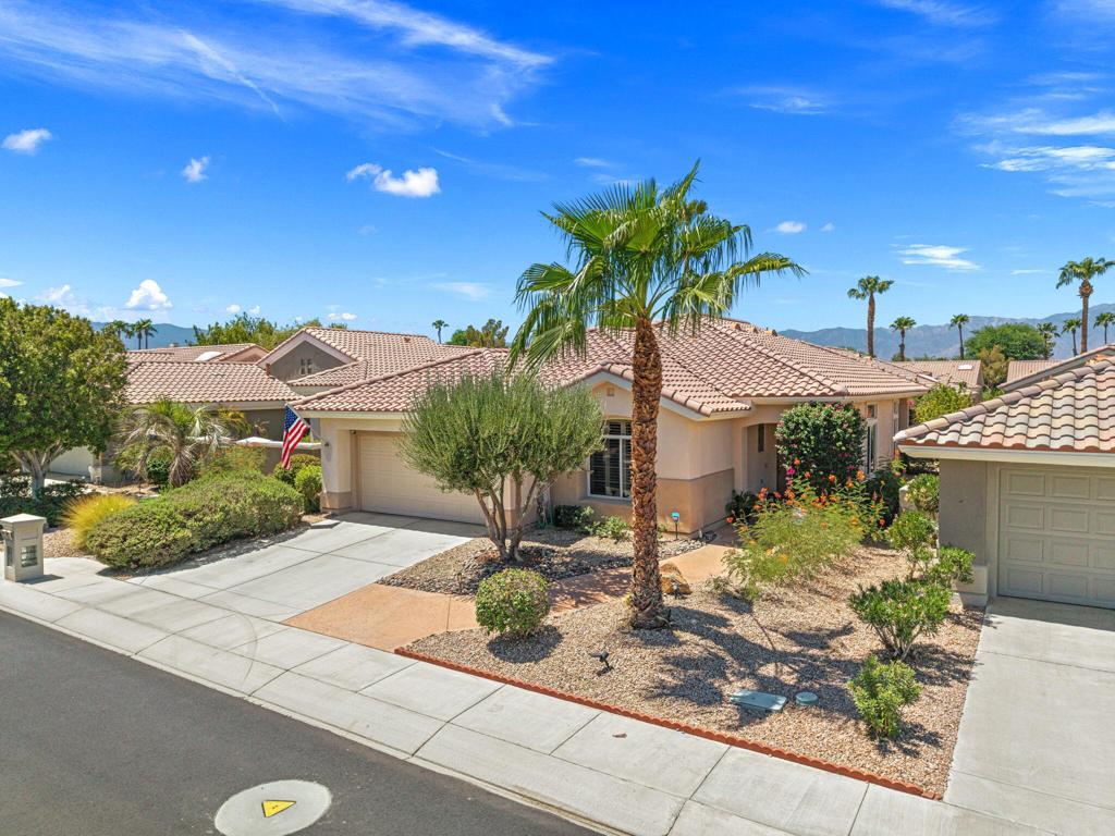 37395 Purple Shadow Road Property Photo 1