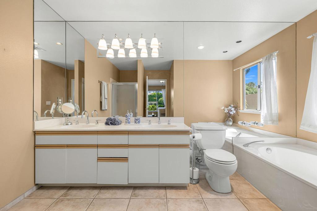 39795 Regency Way Property Photo 32