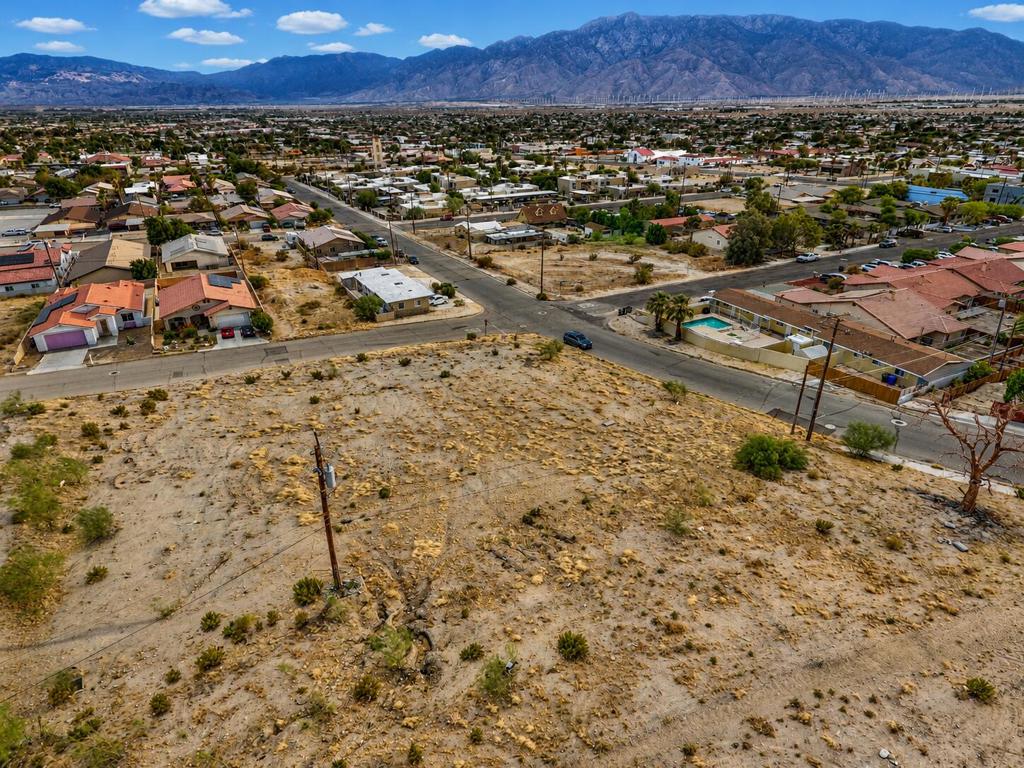 66634 5th Street Property Photo 4