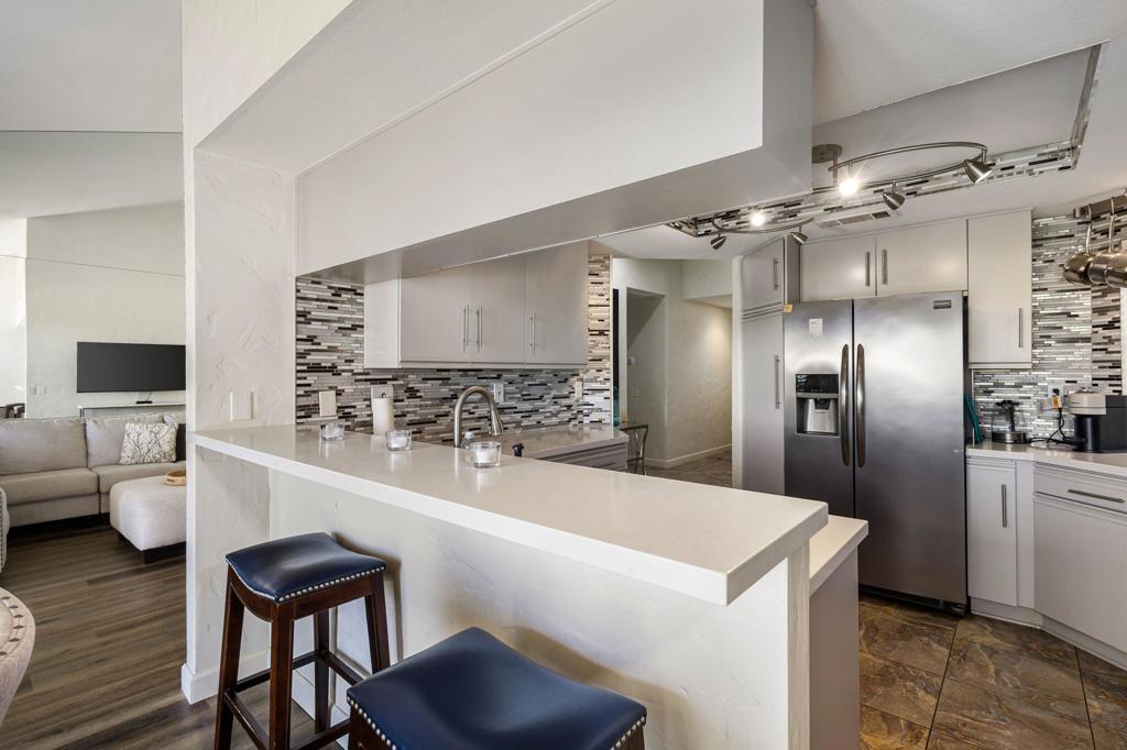 54840 Inverness Way Property Photo 27