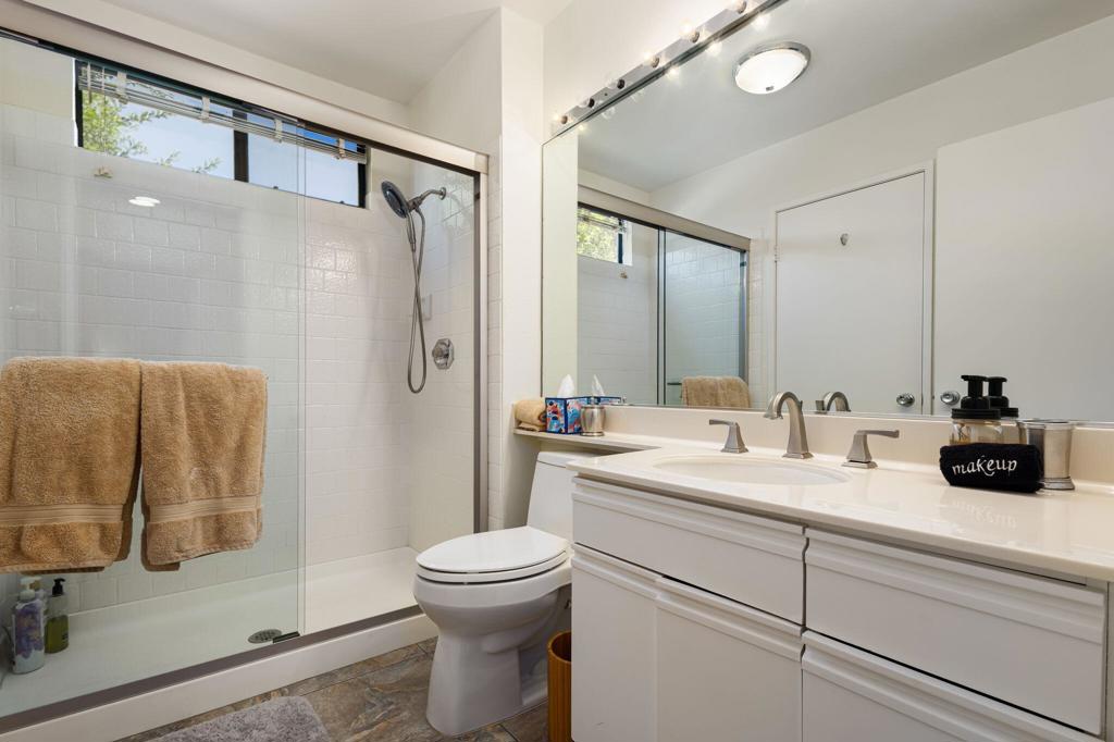 54840 Inverness Way Property Photo 34