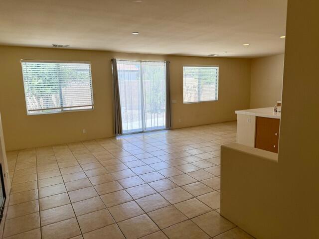 47497 Lagoon Court Property Photo 5