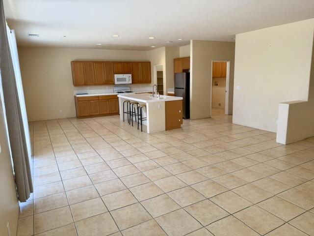 47497 Lagoon Court Property Photo 7