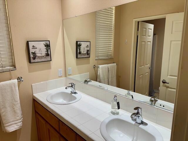 47497 Lagoon Court Property Photo 20