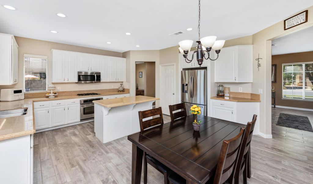 42756 Dell Lago Court Property Photo 10