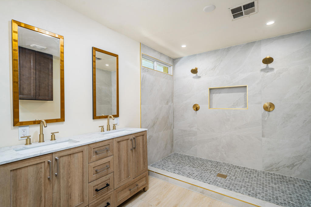447 Paseo Perdido Property Photo 8
