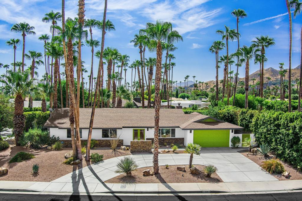 1200 S Farrell Drive Property Photo 1