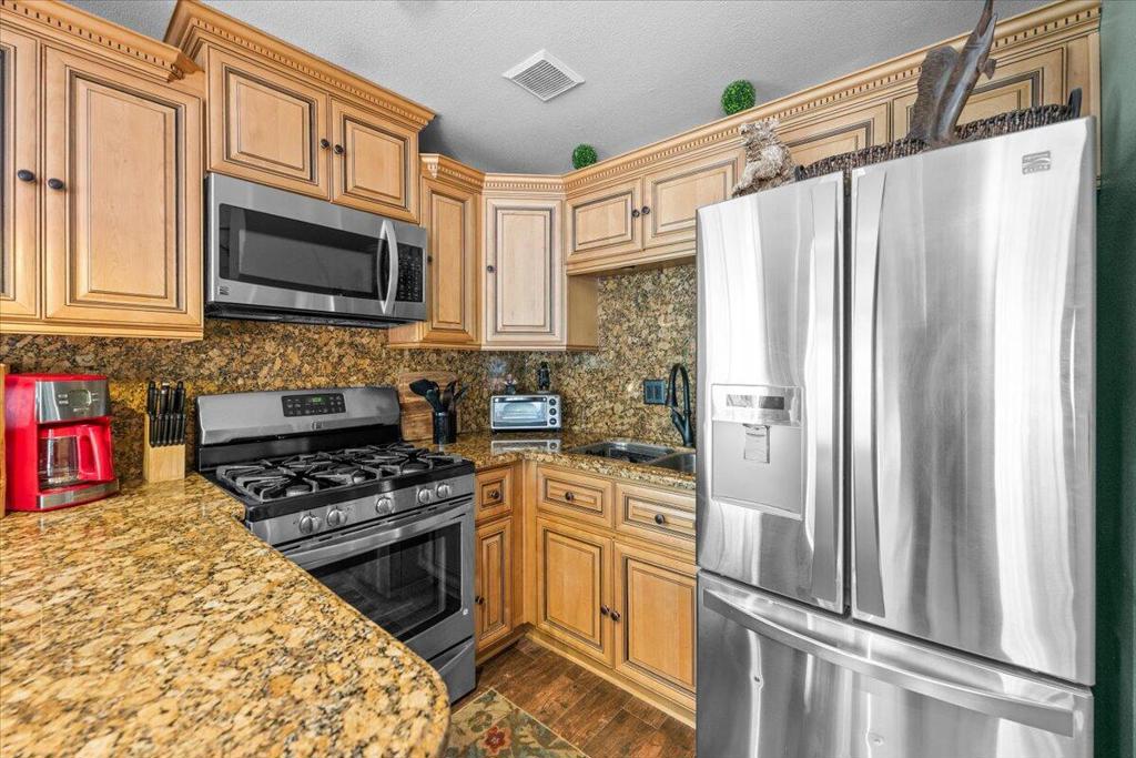 300 Hilltop Lane Property Photo 19