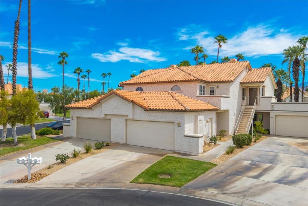 265 Desert Falls Drive E Property Photo 48