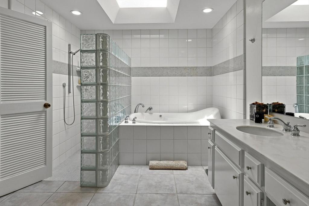 19 Cornell Drive Property Photo 21