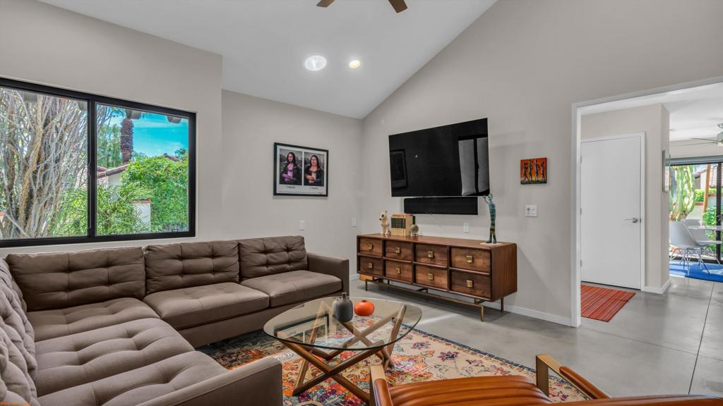 48 Calle Lista Property Photo 17