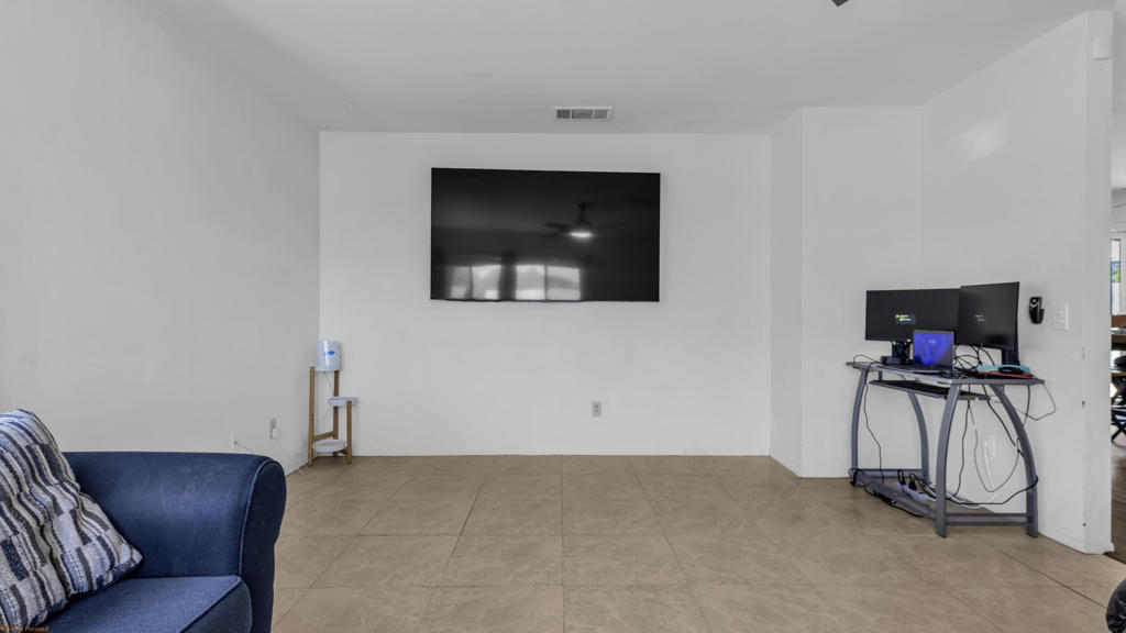 52835 Avenida Ramirez Property Photo 4