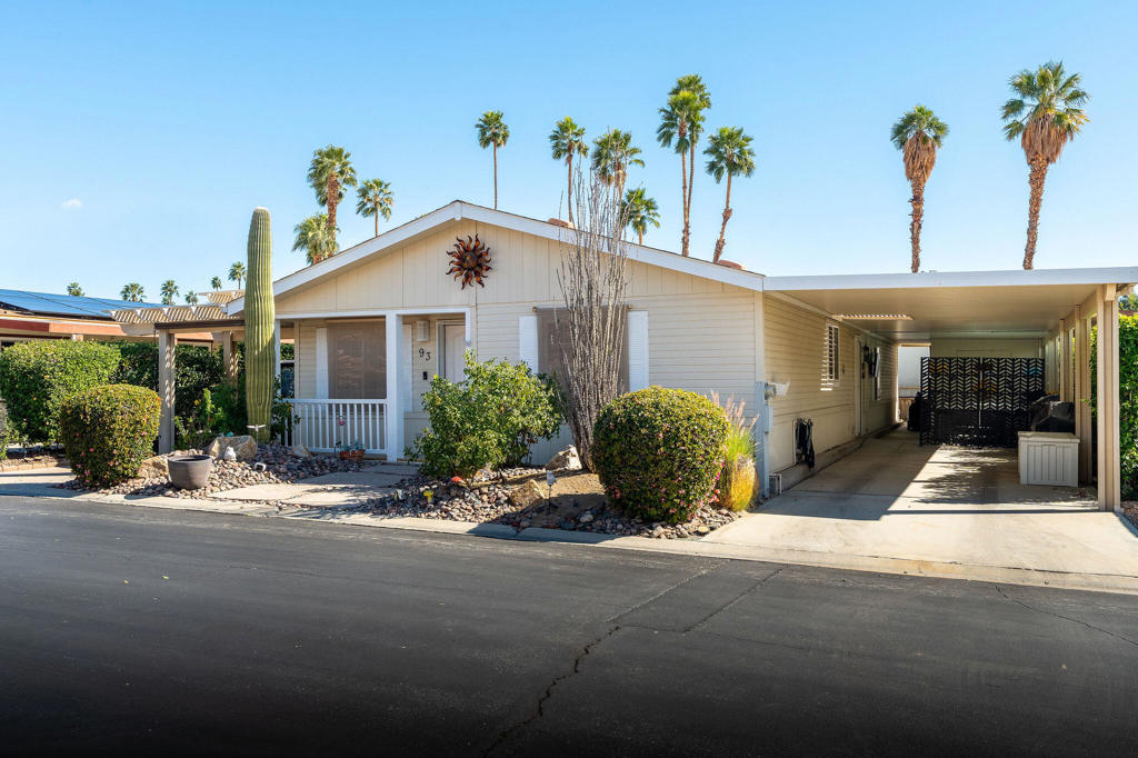 73450 Country Club Drive 93 Property Photo 1