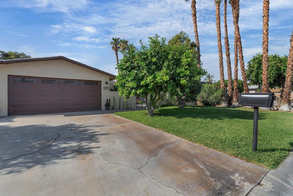 76795 New York Avenue Property Photo 7