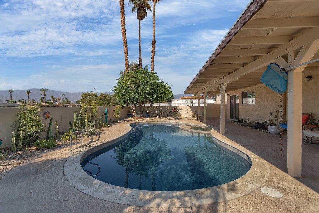 76795 New York Avenue Property Photo 32