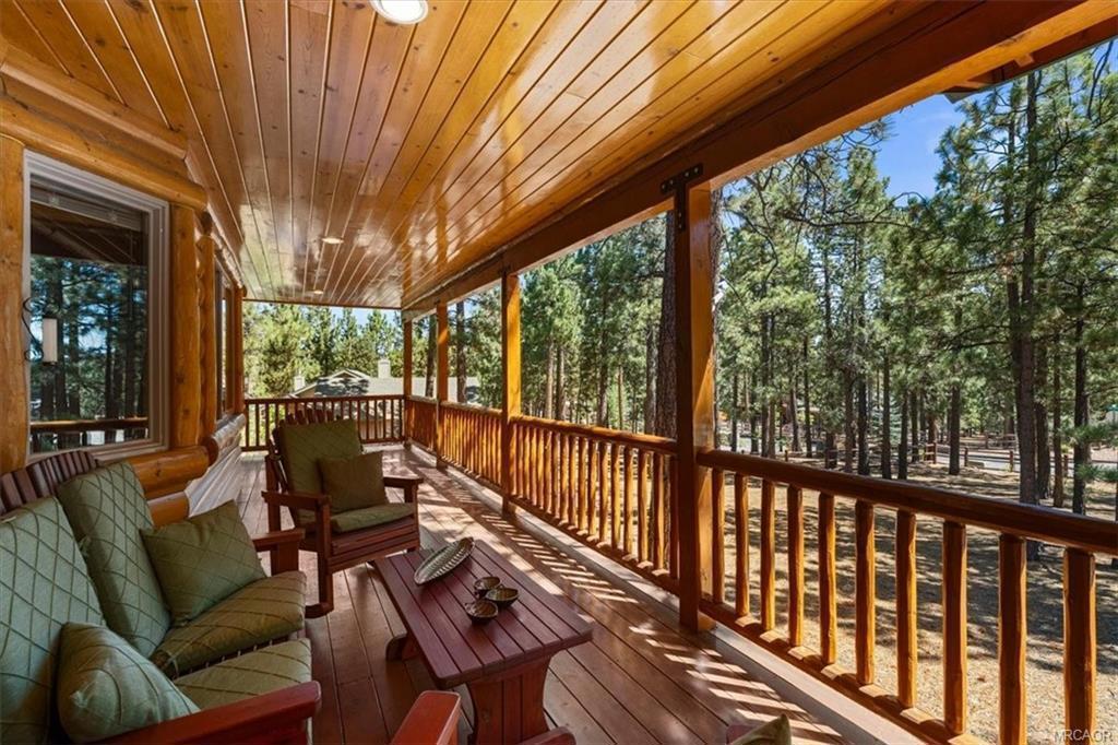 613 Cedar Glen Drive Property Photo 8