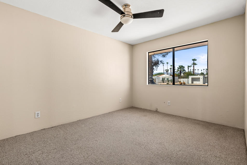 1351 E Luna Way Property Photo 23