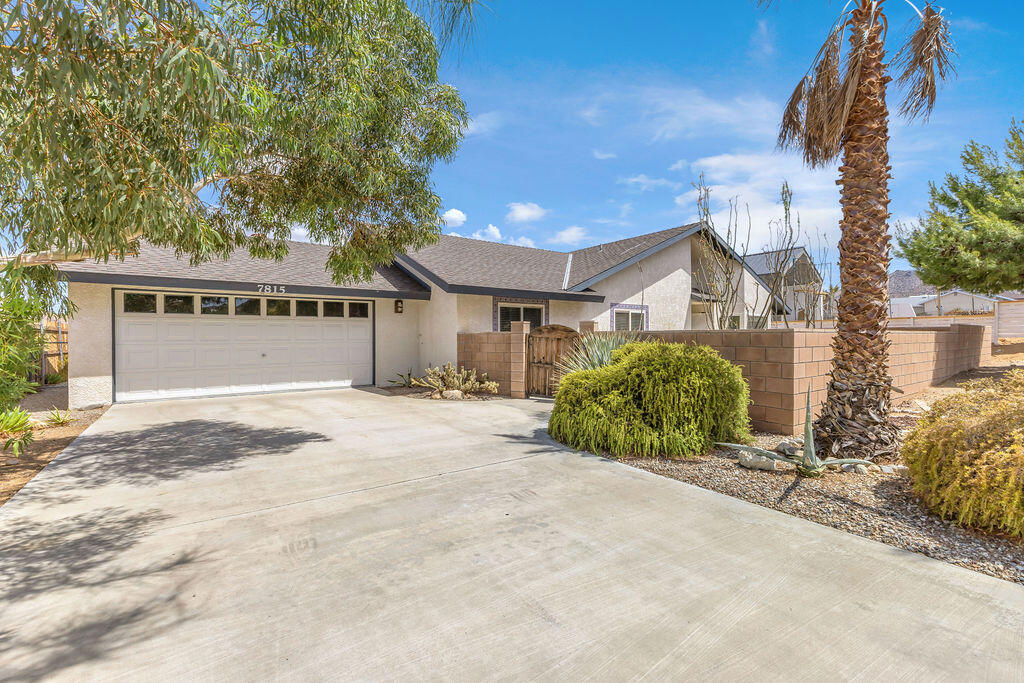 7815 Sunset Road Property Photo 1