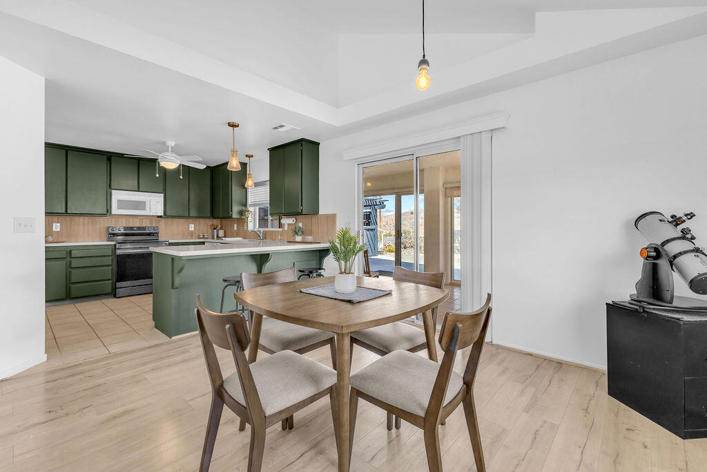 7815 Sunset Road Property Photo 16