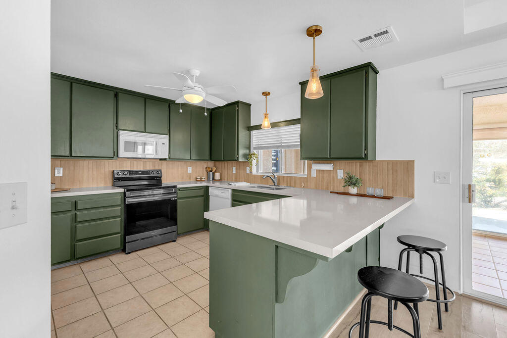 7815 Sunset Road Property Photo 18