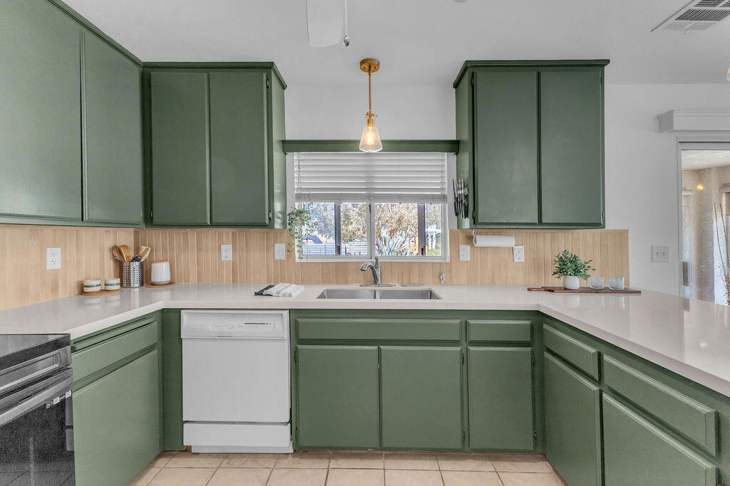 7815 Sunset Road Property Photo 23