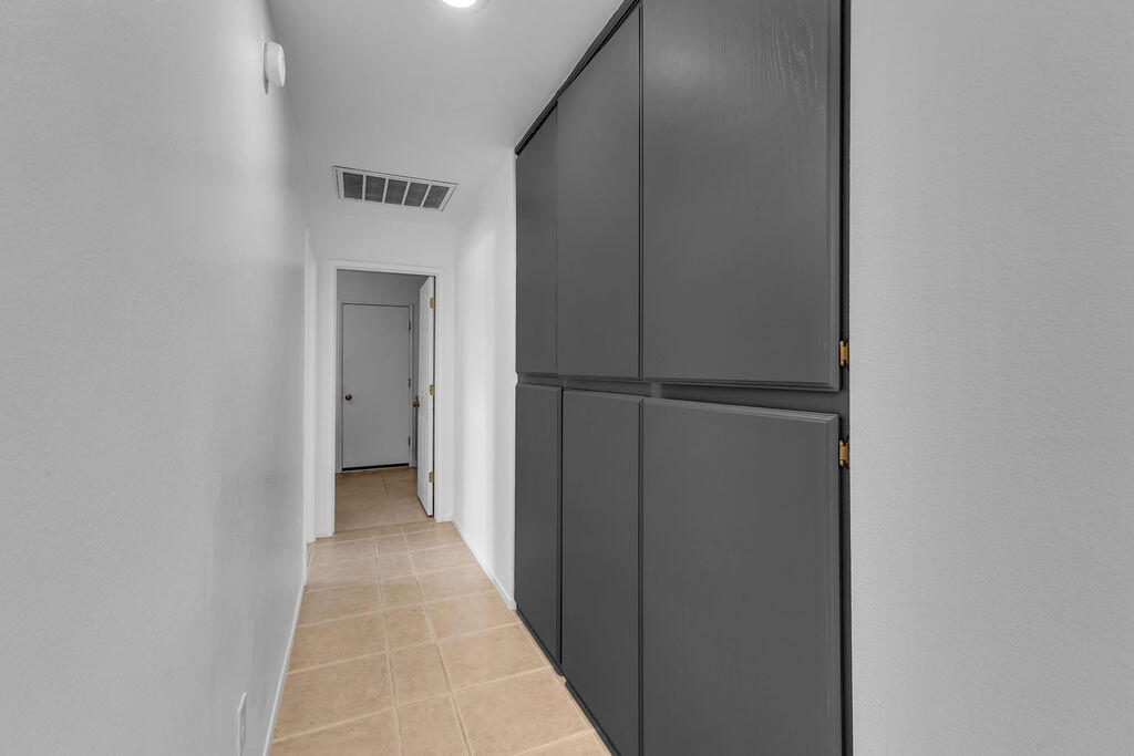 7815 Sunset Road Property Photo 24